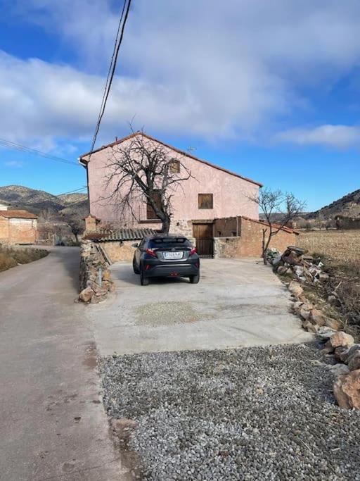 Вілла Acogedora Casa Con Patio-Parking Альбаррасін Екстер'єр фото